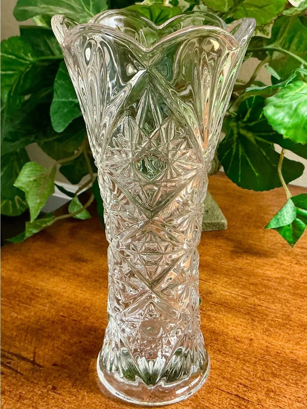 European Style Crystal Glass Lily Vase